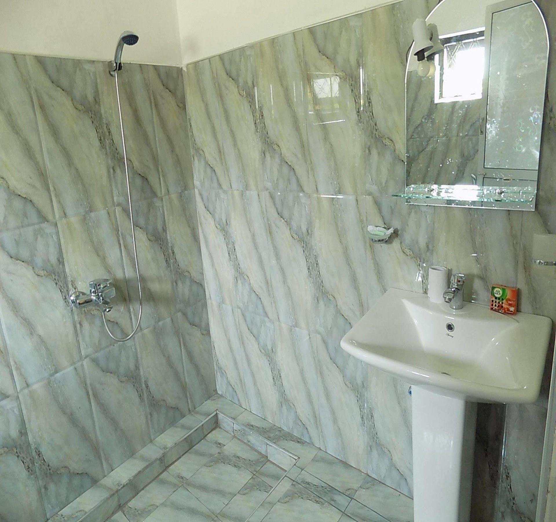 נגומבו Alexandra Family Villa מראה חיצוני תמונה